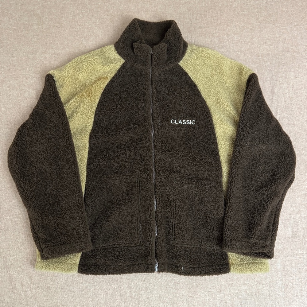 Classic Streetwear Fleece Zip Up